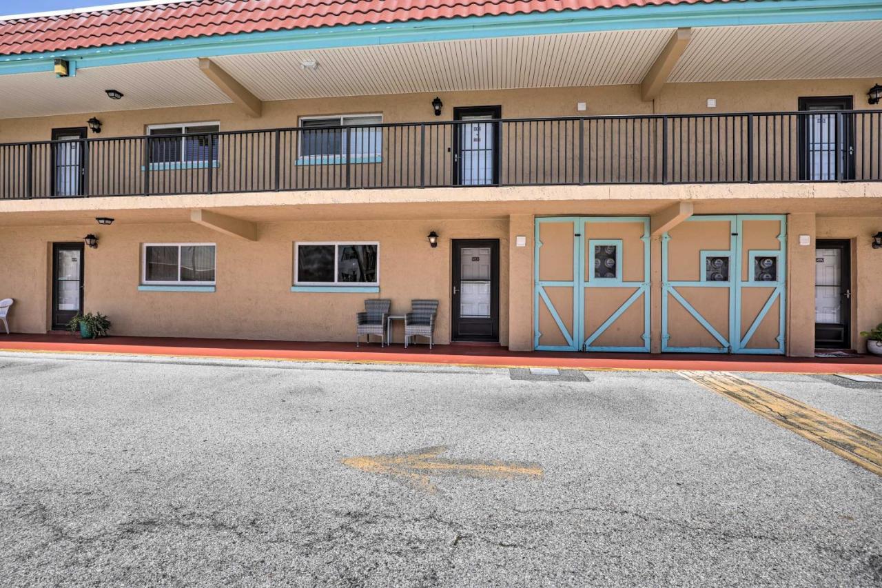 St Augustine Getaway With Porch 1 Block To Beach! Сейнт-Огастін Екстер'єр фото